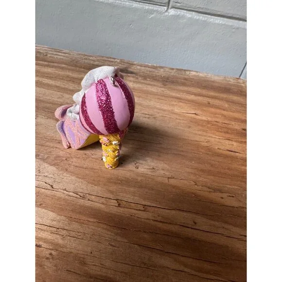Disney Rapunzel High Heel Runway Figurine Shoe Ornament Pink & Purple Glitter - Picture 4 of 6